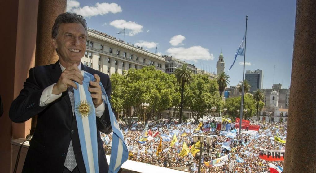 Resultado de imagen para Las paradojas del primer año de gobierno de Macri