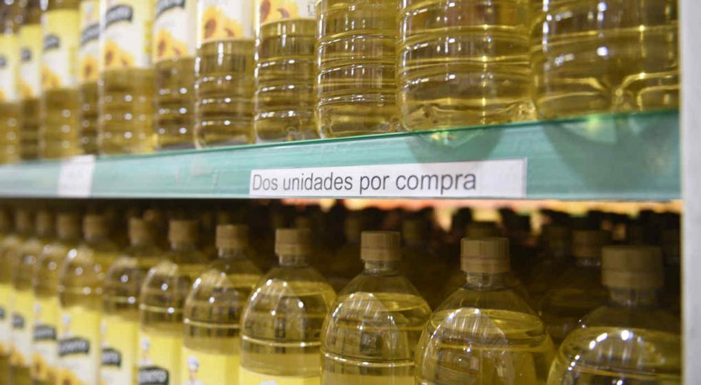 Los aceiteros cerraron la paritaria con un aumento de 31,6% 18 de mayo de 2017 18:01 • Política > Paritaria de aceiteros