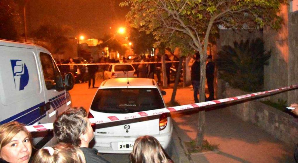 Crimen y misterio en Córdoba: una familia completa apareció asesinada Crimen y misterio en Córdoba: una familia completa apareció asesinada
