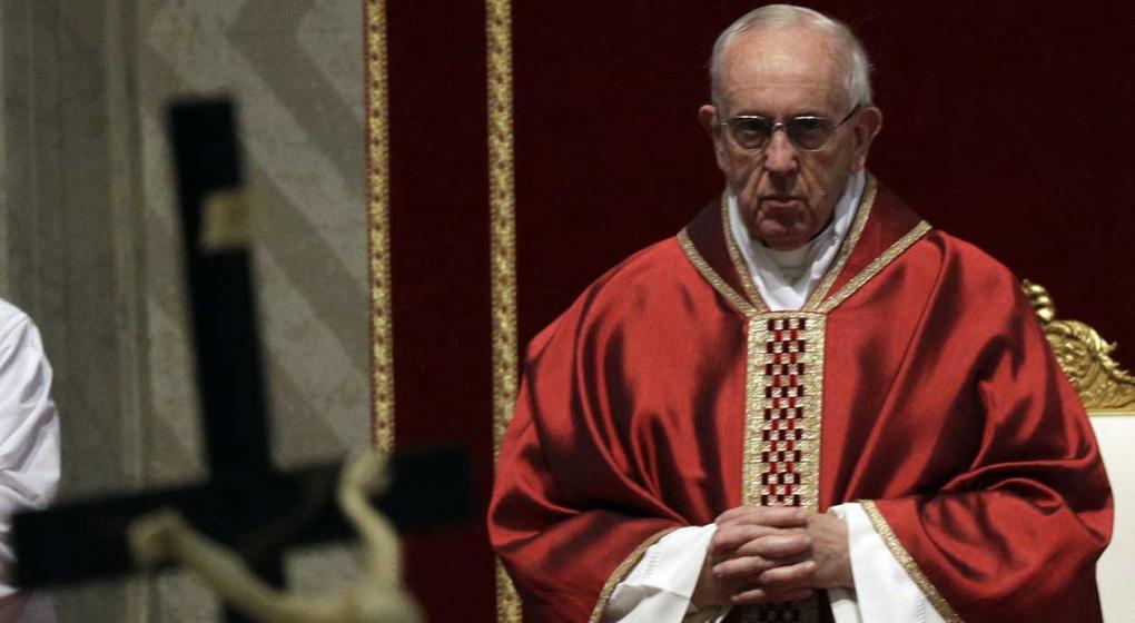 Papa Francisco lavó los pies a detenidos arrepentidos de la mafia