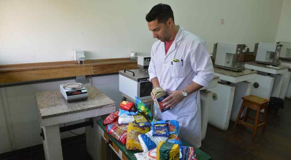 Cayó la producción de alimentos y bebidas nacionales durante el primer trimestre
