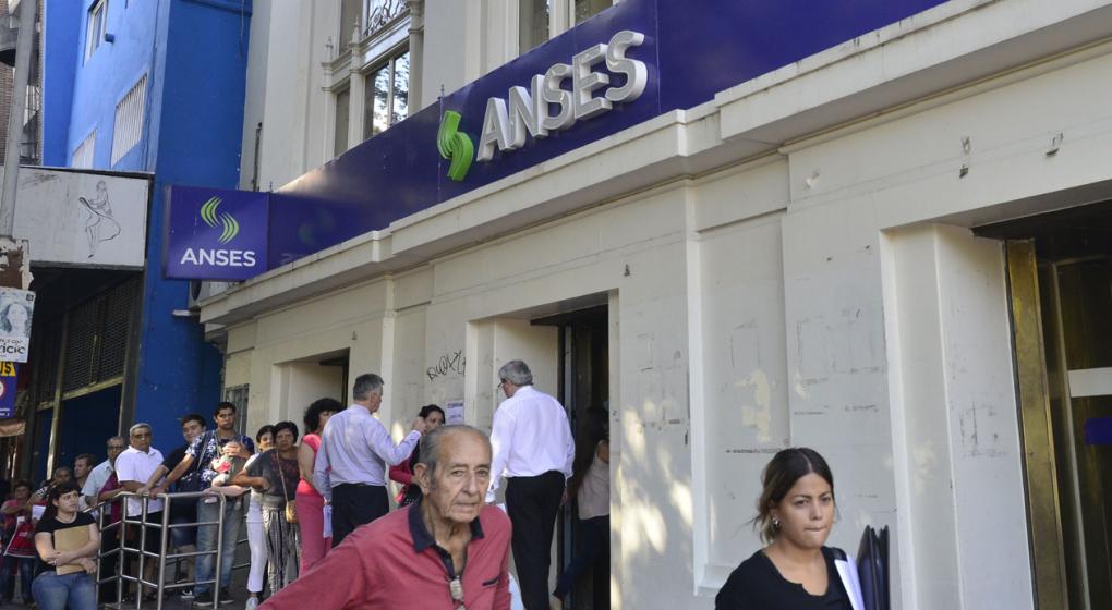 ARGENTINA: Prorrogan plazo para que jubilados acepten reajuste de haberes