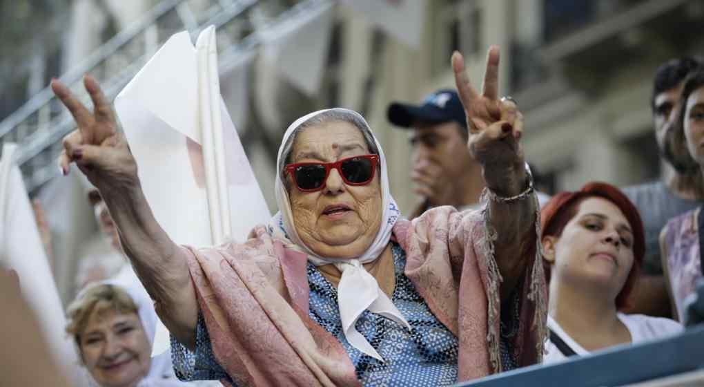 Decretaron la quiebra de la Fundación Madres de Plaza de Mayo