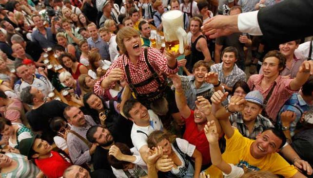 FIESTA TRADICIONAL ALEMANIA fiesta tradicional alemania: